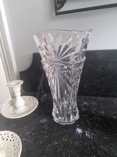 crystal vase