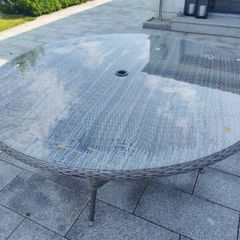 rattan table