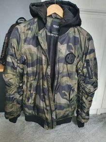 Camouflage jacket size 14+ years or XS