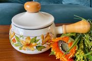 Vintage Enamel Lidded Saucepan Pot with Wooden Handle Autumnal Leaf Design