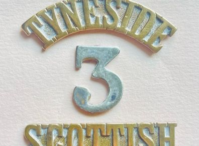 Scarce WW1 3-piece Shoulder Title - 3rd Tyneside Scottish, 22nd Northumberland Fusiliers