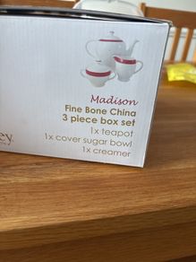 Aynsley Madison Fine Bone China
