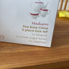 Aynsley Madison Fine Bone China