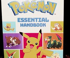 2022. Ultimate Pokemon Essential Handbook.