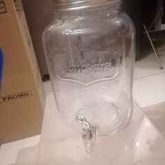 Glasswear beverage dispenser
