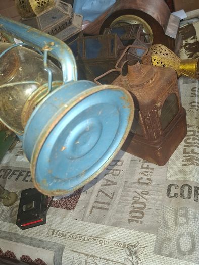 Vintage Blue Kerosene Hurricane Lantern, Postage available or Collection