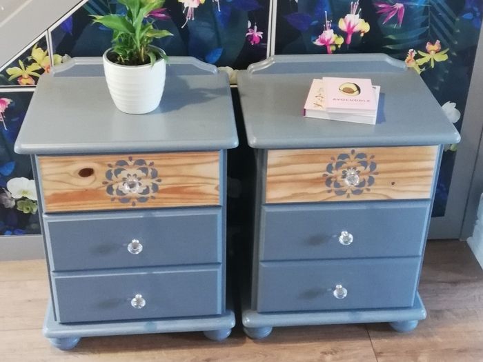 Matching pair of 3 drawer bedside lockers newly restyled