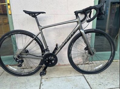 Road bike - GIANT Contend SL