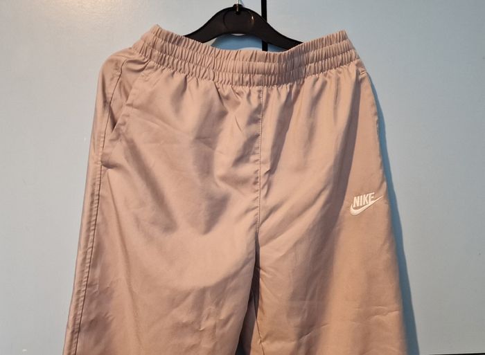 Nike tracksuit bottoms 12-13y