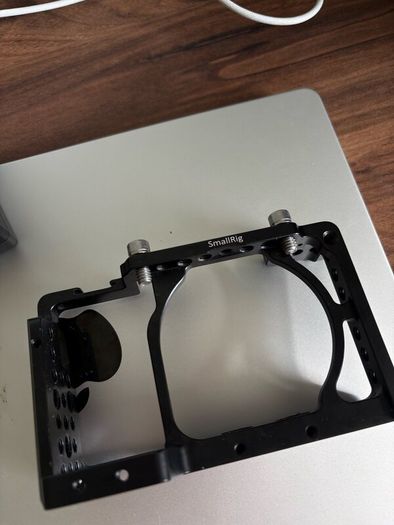 sony a6300 with smallrig case