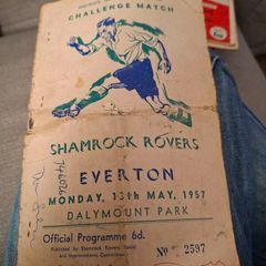 Shamrock Rovers v Everton 13.05.1957 soccer programme