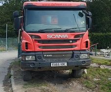 Scania P410 - 8 Wheeler Tipper -Manual - Year 2015