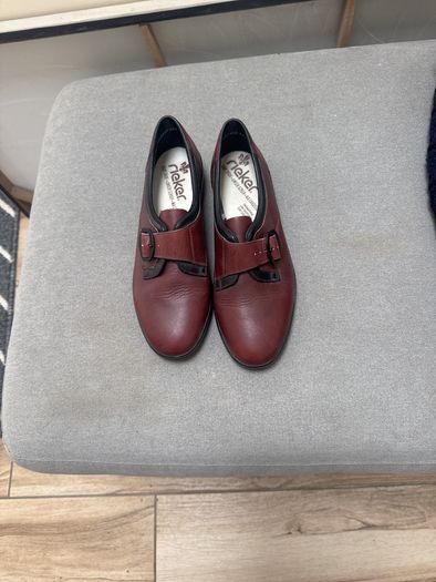 Ladies Shoes