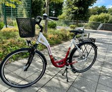 Hercules Freeway 7 Speed Ladies Bicycle