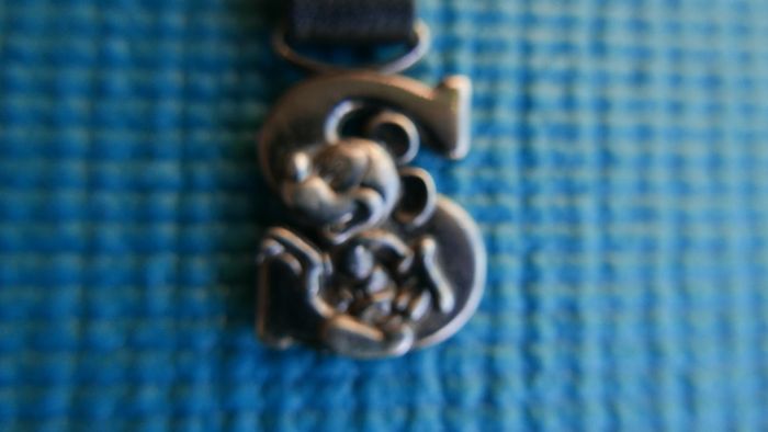 Vintage MICKEY MOUSE letter S metal keyring key chain keychain  Disney