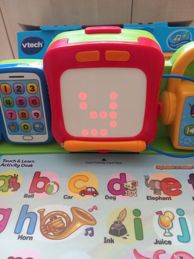 childrens v  tech Activity desk