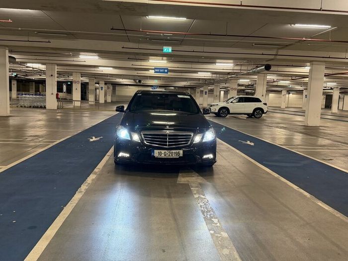 Mercedes E350