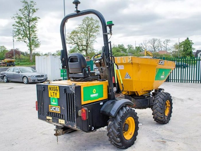 JCB 3 tonne swivel skip dumper