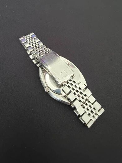 Omega constellation