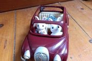 Sylvanian  rabbit couple with car