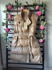 gilet Bnwt Azara beige tie belt gilet TU sizing