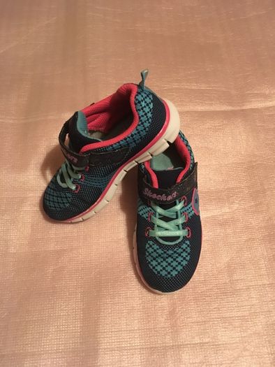 Skechers Trainers, sizeEU-26, UK-9