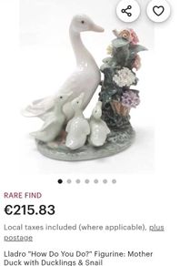 Lladro "How Do You Do?" Figurine : Mother Duck with Ducklings & Snail