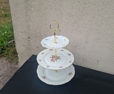 China 3 tiers floral cake stand postage possible