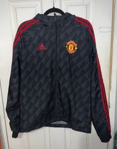 Manchester United jacket size S