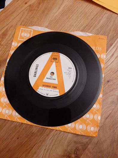 Darlings Saturday Town 7" Promo with Press sheet