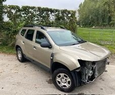 2019 Dacia Duster Essential Breaking for Parts