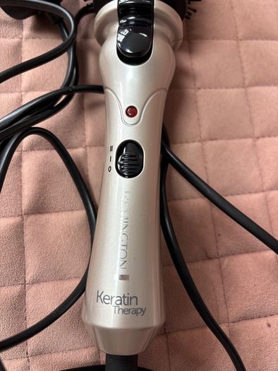 Remington Keratin Therapy Pro Volume Heated Brush (new)