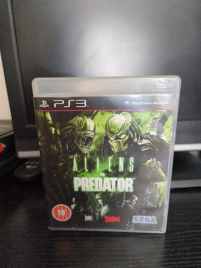 PS3 Aliens Vs Predator