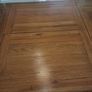 solid wood dinning table and chairs Image 9