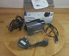 Samsung VP D371 MiniDV Digital Camcorder (PAL) Tested & Working Boxed with Accessories