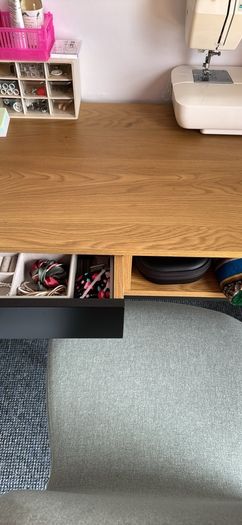 Wood desk with two drawers
