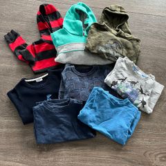 Boys clothes - 8 x jumpers & hoodies age 3-4