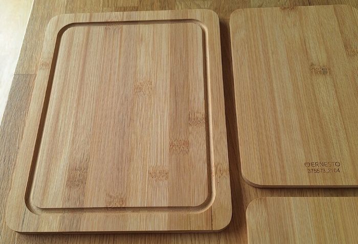 Ernesto chopping/serving boards X 5