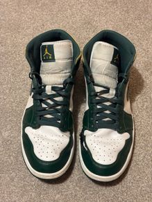 Nike Air Jordan 1 "Green Bay"