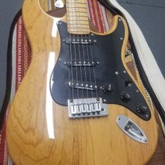 Lite Ash Korean Fender Strat 2004