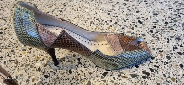 Yves Saint Laurent shoes