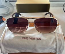 Lv gold Attitude glasses/sunglasses