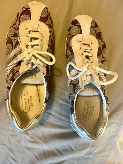 Coach Katelyn Q300 Trainer UK4.5 US6.5M white/beige suede
