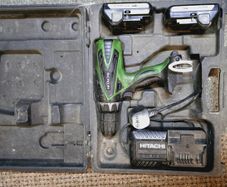 Hitachi cordless drill