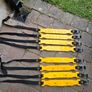 anti slip emergency snow chain 8 pc Image 2