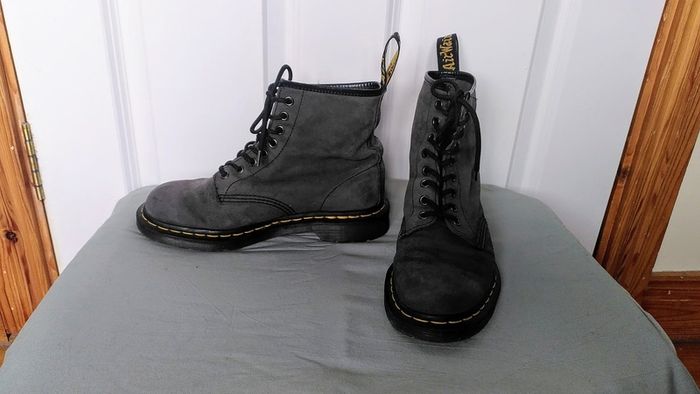 Doc Martens, grey, UK6 / EU39