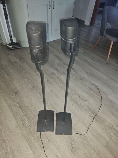 Bose cube speakers