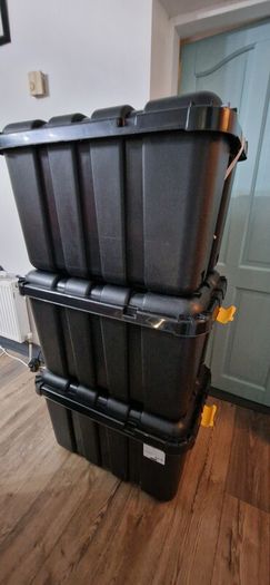 Storage boxes