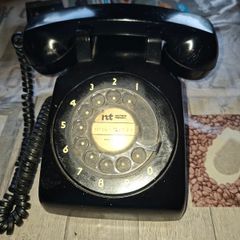 Vintage Black and Cream Rotary Dial phone. PRICE IS FOR 1 ONLY Postage Available or Collection