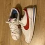 Nike Trainers (White with Logo Size 8 adults. Image 6